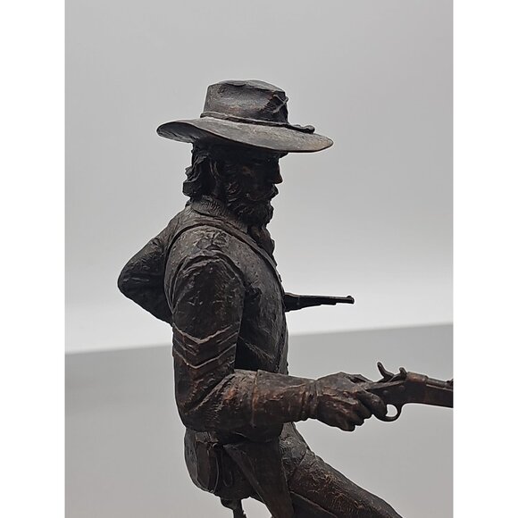 Western Heritage Cast Bronze Jim Ponter THE CAVALRYMAN Statue 1984 Franklin Mint - Picture 8 of 12